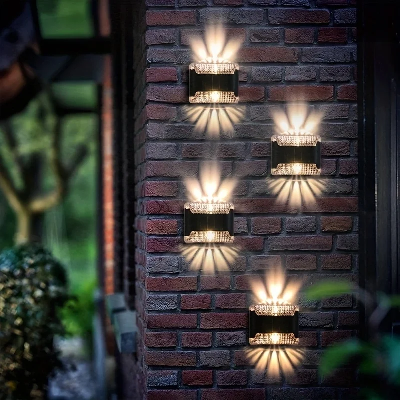 Set di 4 Luci Solari da Parete - Smart Garden Light Controller recensione e prezzo